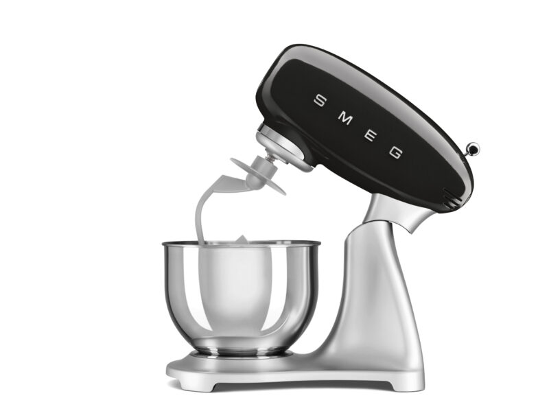 Smeg SMF02BLEU 800 W Hamur Karıştırma Siyah Stand Mikser - Görsel 3