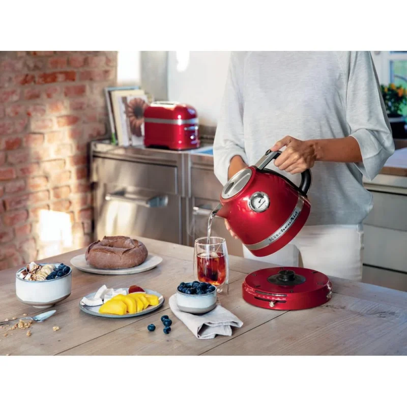 KitchenAid Artisan 5KEK1522ECA Candy Apple 1,5 Litre Kettle - Görsel 2